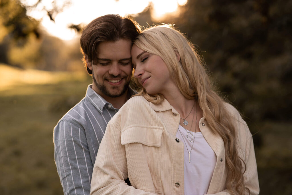 Paarshooting Trier Liebe outdoor Momente festhalten