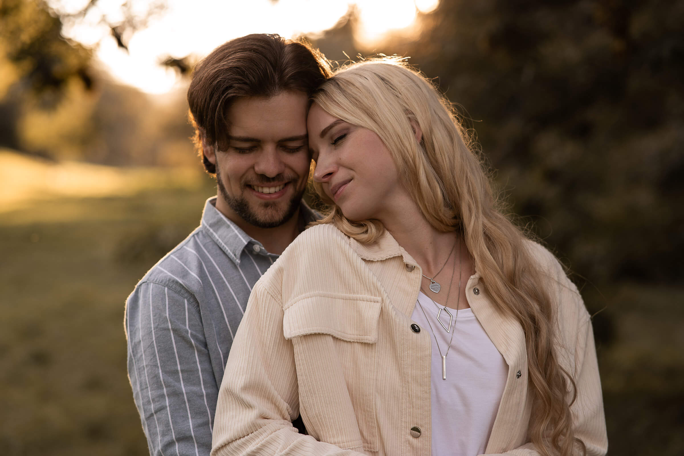 Paarshooting Trier Liebe outdoor Momente festhalten