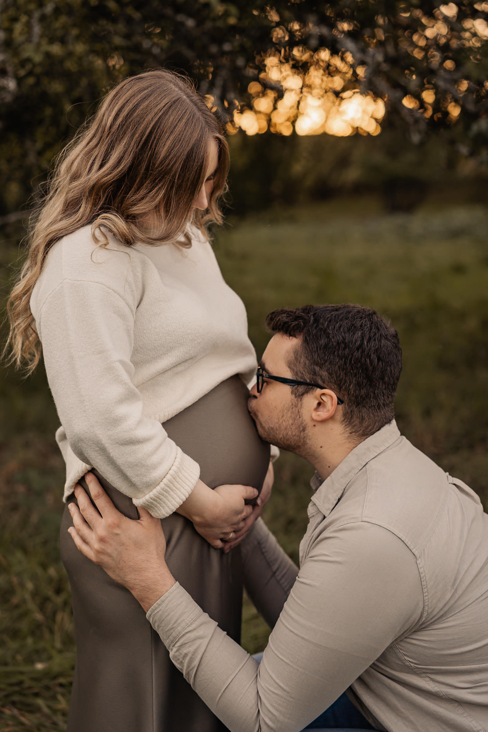 Babybauch Kuss Fotografin Trier