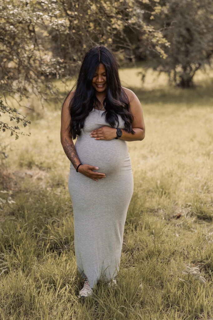 Babybauch Fotografin Trier Natur